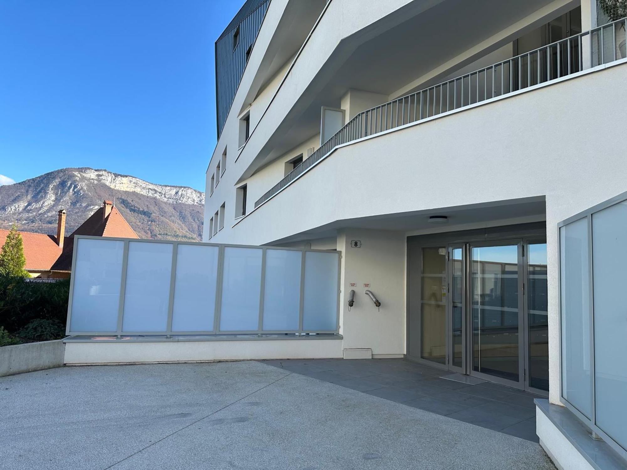 Lac Arte Postale Annecy Eksteriør bilde